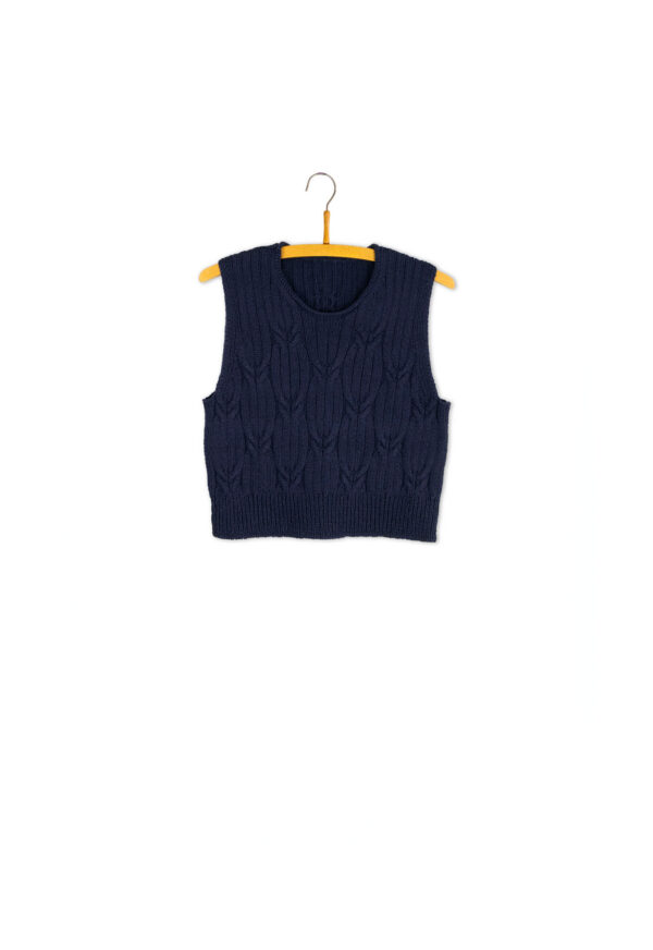 Twist_top_hi_web